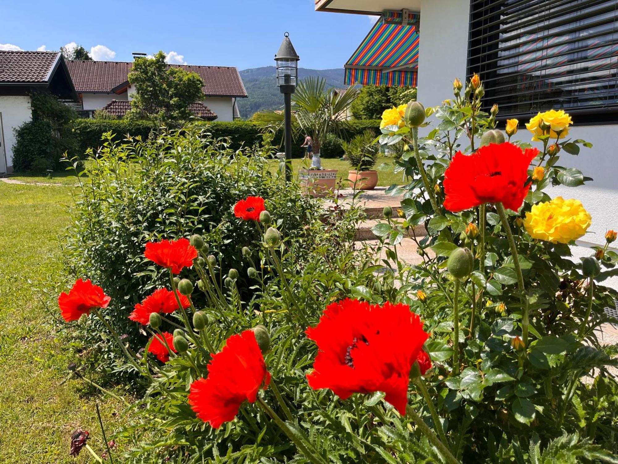 Appartement Haus Bergblick à Villach Extérieur photo