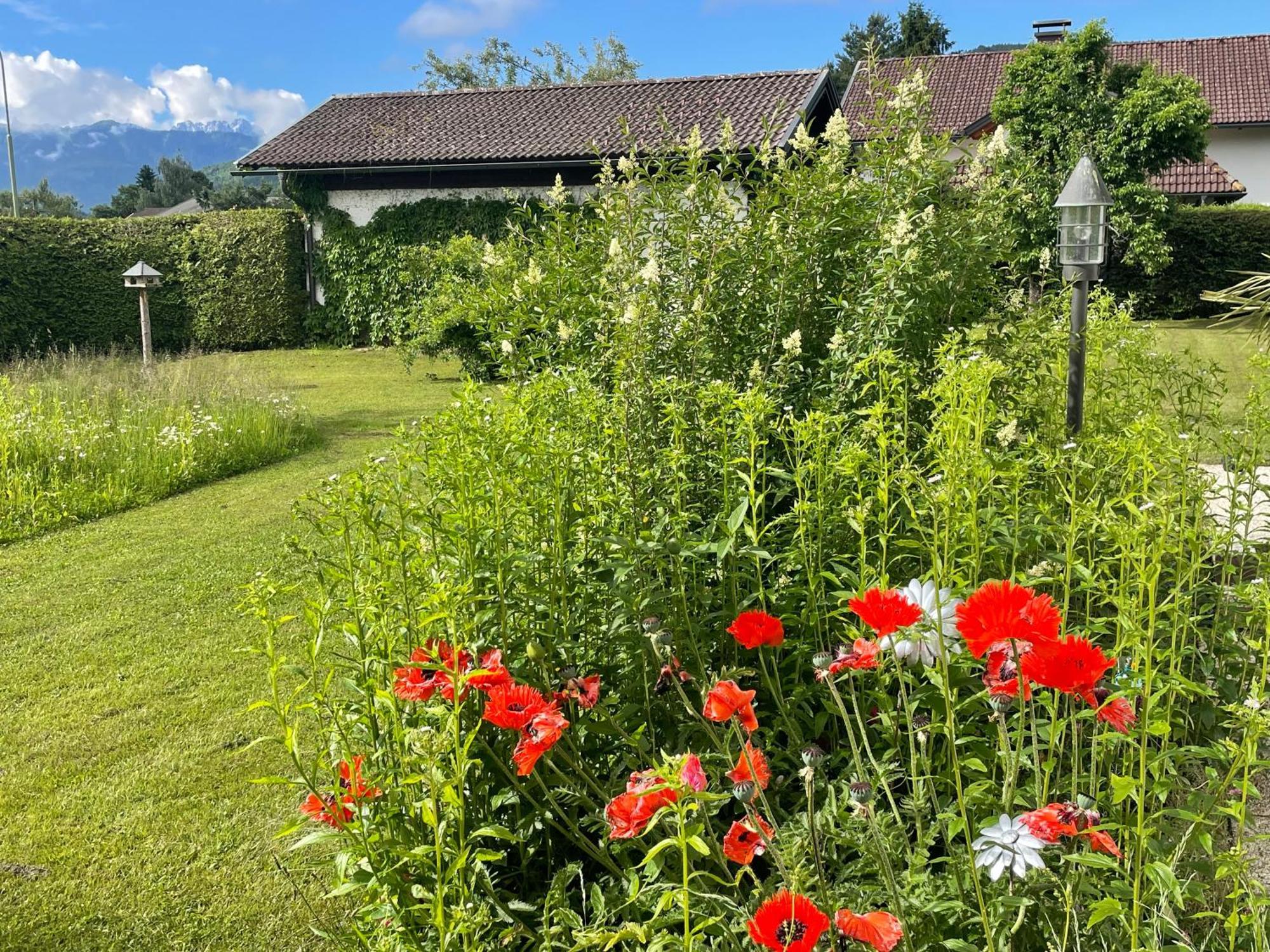 Appartement Haus Bergblick à Villach Extérieur photo